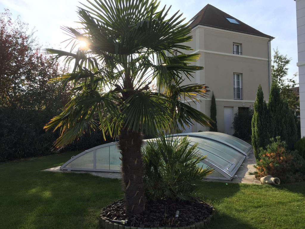 Koechi Apartment Magny-le-Hongre Exterior photo